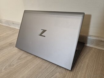 ▼HP ZBook Firefly 14 G7 - 14" / i7-10810U / 16GB / SSD / ZÁ - 3