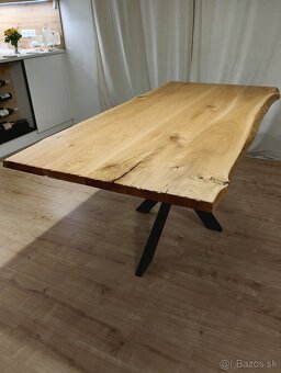 Dubový jedálenský stôl - 3