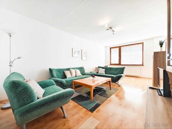 AMURSKÁ ul. - 3 IZB BYT, PRAŽSKÝ TYP, 6 m LOGGIA, KOŠICE - 3