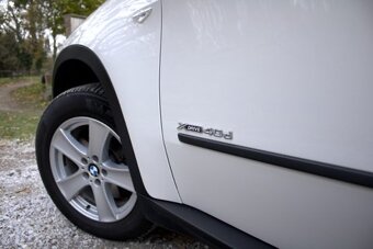 Predám BMW X5 4.0 xDrive - 3