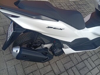 Skúter HONDA - 3