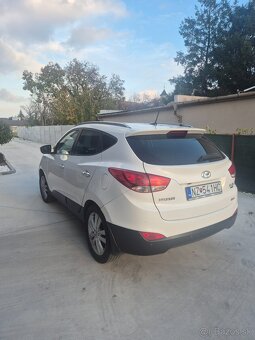 Hyundai ix35 4x4 CRDI 4WD - 3