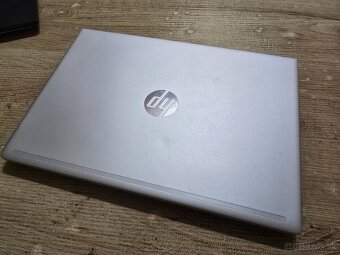 Kovovy HP Probook 440 G6 s procesorom i3 8gb ram a 256gb ssd - 3