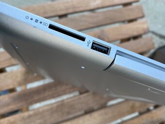 Notebook HP 17-ca0001nc 17,3” AMD Ryzen 5,8GBDDR4,256GBSSD - 3