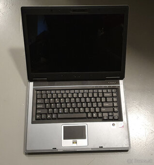 funkcny notebook - 3