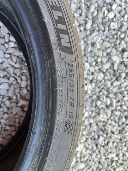 Michelin Pilot Sport 4S 255/35R19 - 3