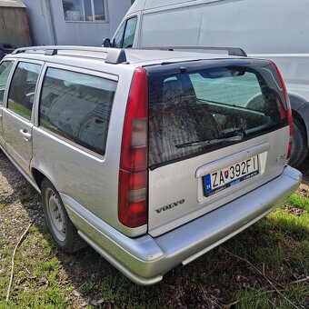 Volvo v70 - 3