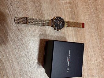 Tommy Hilfiger pánsky set – hodinky + náramok - 3