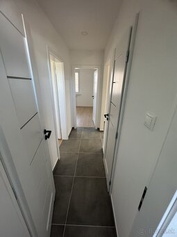 Predam krasne prerobeny 3 izbak Clementisova ulica - 3