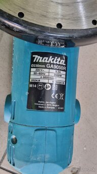uhlová bruska Makita GA9050R - 3