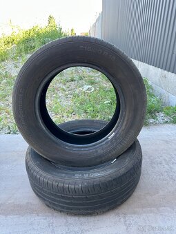 215/60 R16 - 3