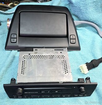 Radio a displej bmw x3 e83 - 3