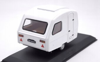 Fiat 126p Bosmal Cabrio s Niewiadow 1:43 - 3
