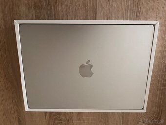 Apple MacBook Air M2 - 3