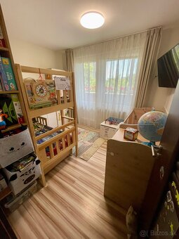 PREDAJ 3-IZBOVÝ BYT S BALKÓNOM V KOMÁRNE - 3