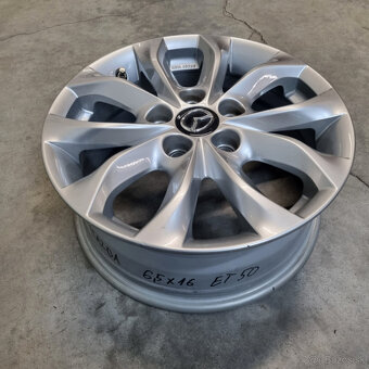 Hliníkové disky 5x114,3 R16 6,5J ET50 - 3