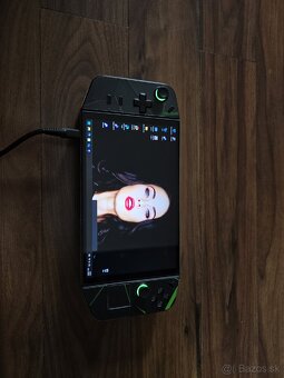 Lenovo legion go - 3