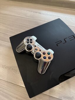 Predám Playstation 3 + 5 hier - 3