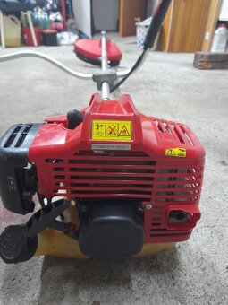 Krovinorez Hecht - 3