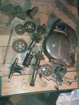 Diely HONDA NX650 Dominator - 3