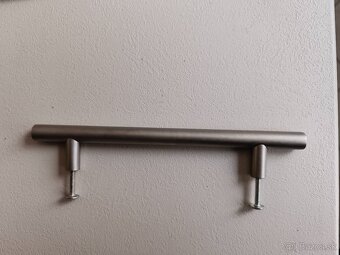 Antikorové úchytky - 3