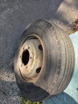 Pneumatiky 215/75R17,5 - 3