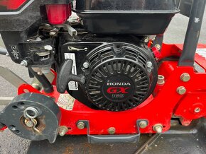 Vibračná doska BOMAG BVP 18/45 HONDA - 3