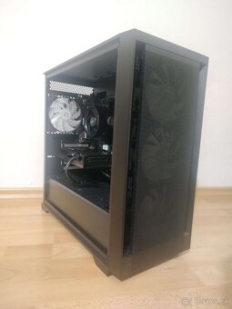 Ryzen 7 3700x, RX 6600, 32GB DDR4 3200MHz, 512GB SSD, 650W - 3