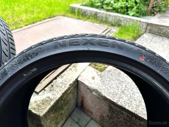 2x 235/35 R19 zimné pneu NEXXEN - 3