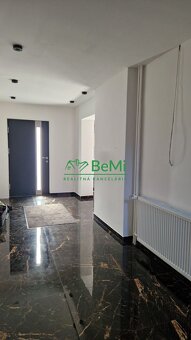 7-izbový rodinný dom v meste Dobšiná - NA PREDAJ - 3