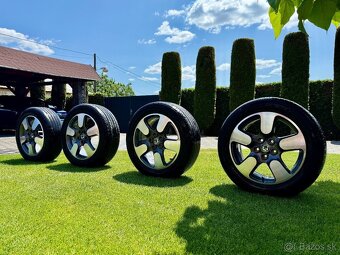 Komplet letnú sadu alu Škoda Scout - 5x112 225/55 R17. - 3
