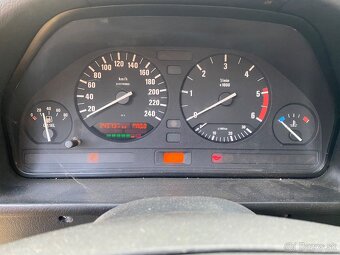 Rozpredam BMW e34 525tds at touring a 524td sedan - 3
