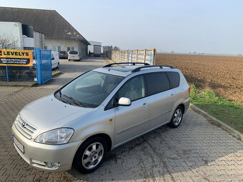 Toyota Avensis Verso 2.0 vvti LPG - 3