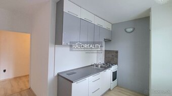 HALO reality - Predaj, trojizbový byt Handlová, Centrum - ZN - 3