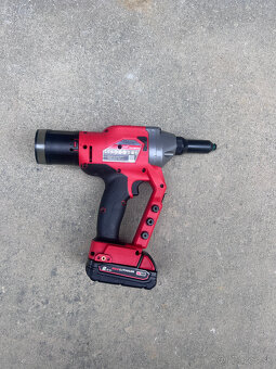 Milwaukee nitovačka M18 ONEFPRT - 3