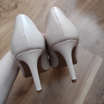 Krémové lodičky - 3