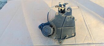 predam navyjak rezervy na peugeot a citroen - 3