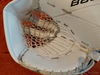 Brankárska lapačka Bauer Supreme 3s, velkost intermediate - 3