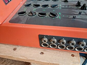 Zosilovač Tesla - 3