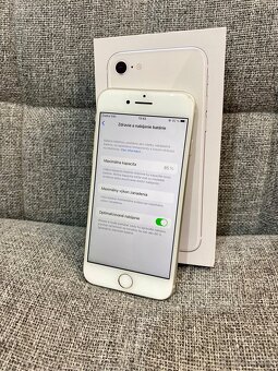 iPhone 8 64GB (plne funkčný) - 3