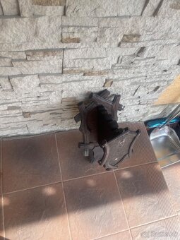 Podložka ,trofej ,muflón ,parohy - 3