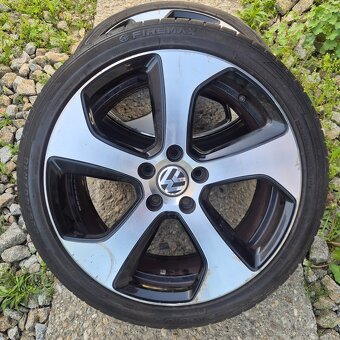 Elektrony vw golf gti r18 - 3