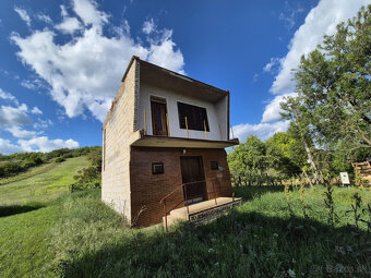 Na predaj: 2-podlažná chata s vínnou pivnicou – Štúrovo, čas - 3