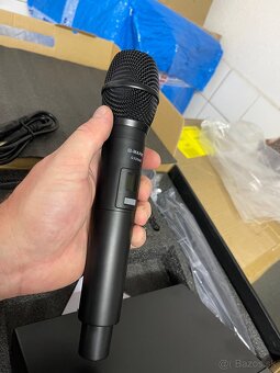Predám nové bezdrôtové mikrofóny 500MHz- 600MHz - 3