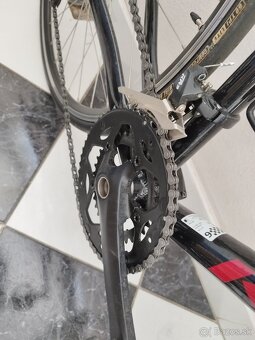Cestný bicykel KROSS VENTO 2.0 - 3
