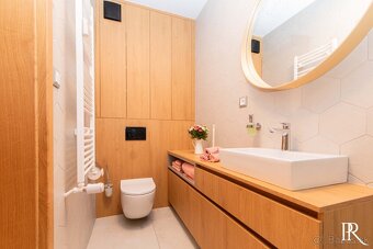 KRÁSNY ZARIADENÝ 2IB BYT S TERASOU, ALŽB.DVOR, MILOSLAVOV - 3