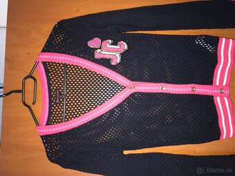 NOVÝ JUICY COUTURE originál dierkovany svetrik S - 3