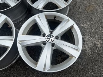 ORIGINAL VW DISKY 5x112 R17 - 3