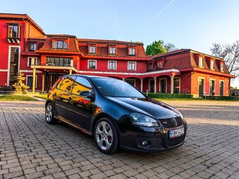 Volkswagen Golf 5 GTI 2.0TFSI 147kw čierna metalíza - 3