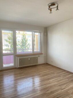 KRASNY DLHODOBÝ PRENÁJOM + 3 BALKÓNY - 3